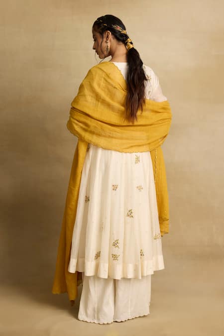 Rhua Asin Bloom Aari & Zardozi Embroidered Anarkali Set 