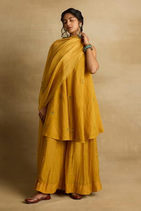 Shop Rhua Yellow Tissue, Chanderi, Kota Doria Freya Ditsy Bloom Kurta Sharara Set Online at Aza Fashions Shop_Rhua_Yellow Tissue, Chanderi, Kota Doria Freya Ditsy Bloom Kurta Sharara Set _Online_at_Aza_Fashions