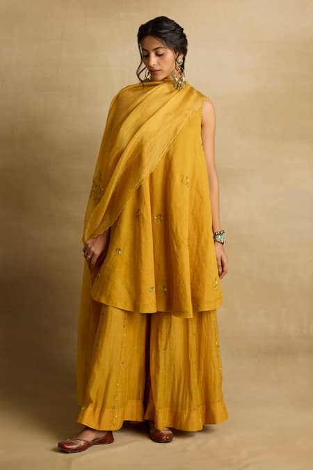 Rhua Yellow Tissue, Chanderi, Kota Doria Freya Ditsy Bloom Kurta Sharara Set at Aza Fashions Rhua_Yellow Tissue, Chanderi, Kota Doria Freya Ditsy Bloom Kurta Sharara Set _at_Aza_Fashions