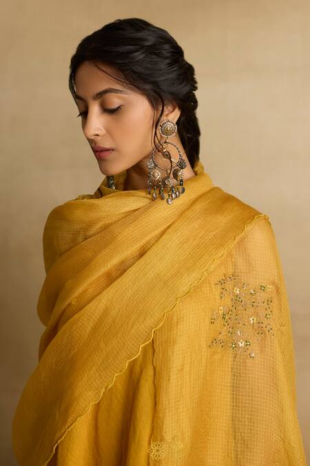 Buy Rhua Yellow Tissue, Chanderi, Kota Doria Freya Ditsy Bloom Kurta Sharara Set Buy_Rhua_Yellow Tissue, Chanderi, Kota Doria Freya Ditsy Bloom Kurta Sharara Set