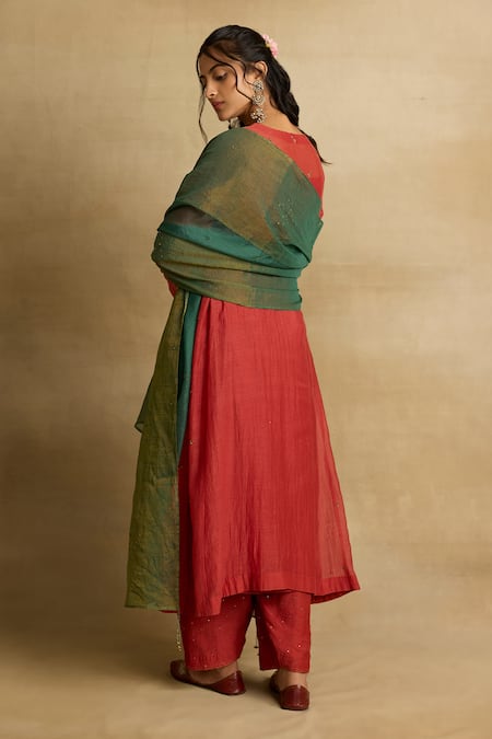 Shop_Rhua_Red Chanderi, Muslin, Kota Doria Embroidery, Naira Phool Bloom Kurta Set _at_Aza_Fashions