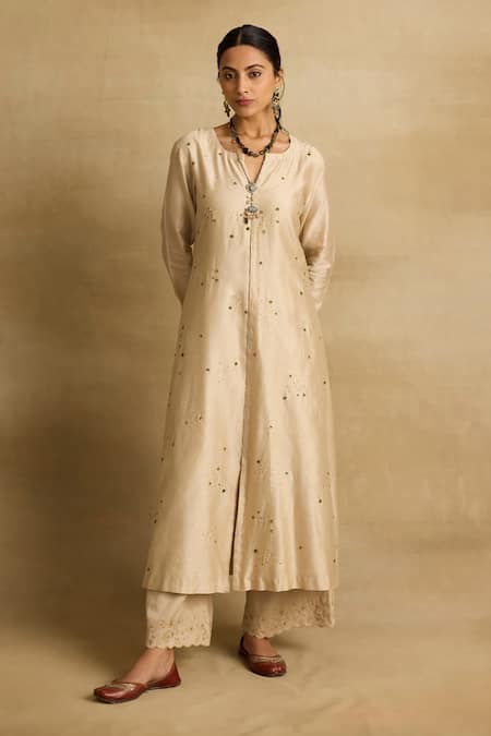 Shop Rhua Beige Chanderi Silk, Cotton, Tissue Paakhi Stellar Dust Kurta Pant Set at Aza Fashions Shop_Rhua_Beige Chanderi Silk, Cotton, Tissue Paakhi Stellar Dust Kurta Pant Set _at_Aza_Fashions
