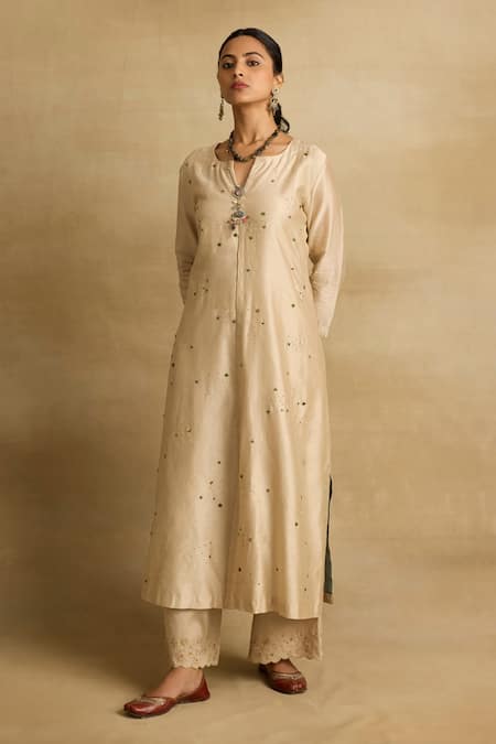 Rhua Beige Chanderi Silk, Cotton, Tissue Paakhi Stellar Dust Kurta Pant Set Online at Aza Fashions Rhua_Beige Chanderi Silk, Cotton, Tissue Paakhi Stellar Dust Kurta Pant Set _Online_at_Aza_Fashions