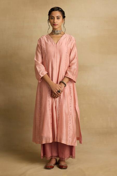 Buy Rhua Pink Chanderi, Cotton, Silk Embroidery V-neck Ruhani Phool Vine Kurta Set Online at Aza Fashions Buy_Rhua_Pink Chanderi, Cotton, Silk Embroidery V-neck Ruhani Phool Vine Kurta Set _Online_at_Aza_Fashions