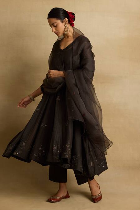 Shop Rhua Black Organza, Cotton, Chanderi Tara Galactic Bloom Aari And Zardozi Anarkali Set Online at Aza Fashions Shop_Rhua_Black Organza, Cotton, Chanderi Tara Galactic Bloom Aari And Zardozi Anarkali Set _Online_at_Aza_Fashions