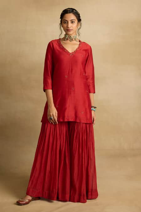 Rhua_Red Organza, Chanderi Tiya Petite Bloom Aari And Zardozi Work Kurta Sharara Set _Online_at_Aza_Fashions