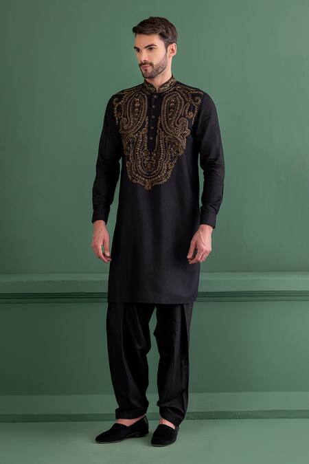 Shop Amit Arora Black Mohair Sequins, Zari Paisley Embroidered Kurta Set Online at Aza Fashions Shop_Amit Arora_Black Mohair Sequins, Zari Paisley Embroidered Kurta Set _Online_at_Aza_Fashions