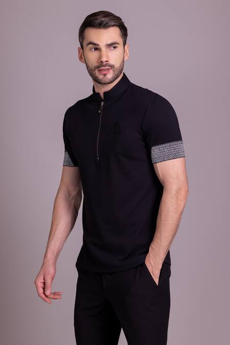 Buy_Amit Arora_Black Cotton Solid Half Sleeve T Shirt _Online_at_Aza_Fashions