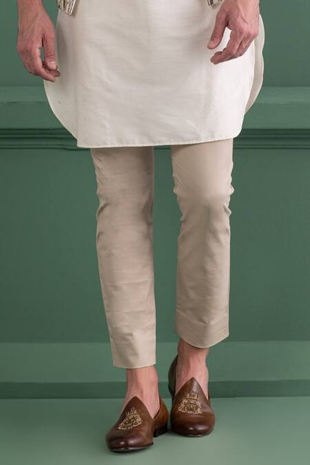 Amit Arora Ivory Silk, Cotton Sequins, Beads Abstract Embroidered Bundi Kurta Set Online at Aza Fashions Amit Arora_Ivory Silk, Cotton Sequins, Beads Abstract Embroidered Bundi Kurta Set _Online_at_Aza_Fashions