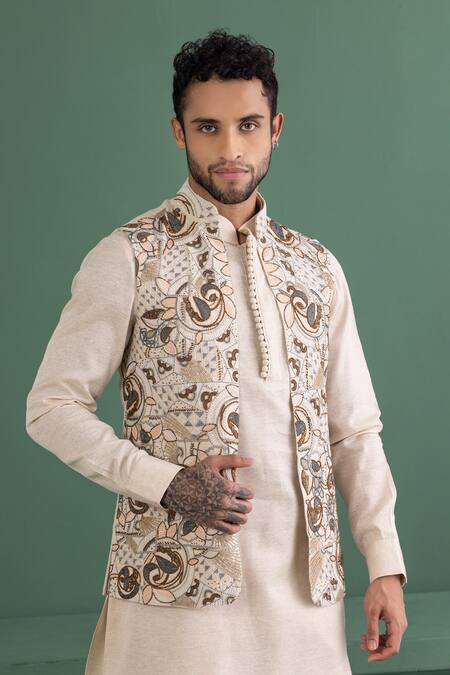 Amit Arora Cream Tussar, Cotton, Silk Beads, Sequins Abstract Embroidered Bundi Kurta Set at Aza Fashions Amit Arora_Cream Tussar, Cotton, Silk Beads, Sequins Abstract Embroidered Bundi Kurta Set _at_Aza_Fashions