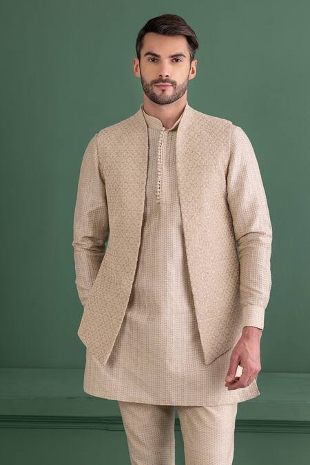 Amit Arora Pink Silk, Jacquard Embroidery Floral Bundi Kurta Set at Aza Fashions Amit Arora_Pink Silk, Jacquard Embroidery Floral Bundi Kurta Set _at_Aza_Fashions