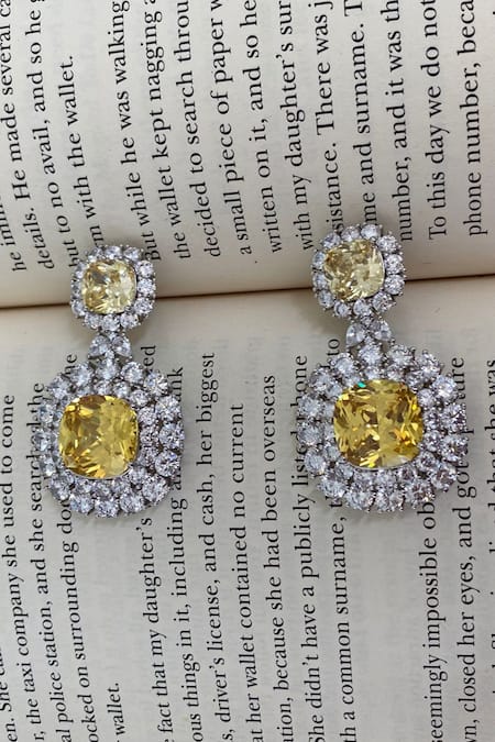 Buy PRERTO Yellow Stones Layered Citrine Dual Drop Necklace Set Online at Aza Fashions Buy_PRERTO_Yellow Stones Layered Citrine Dual Drop Necklace Set _Online_at_Aza_Fashions