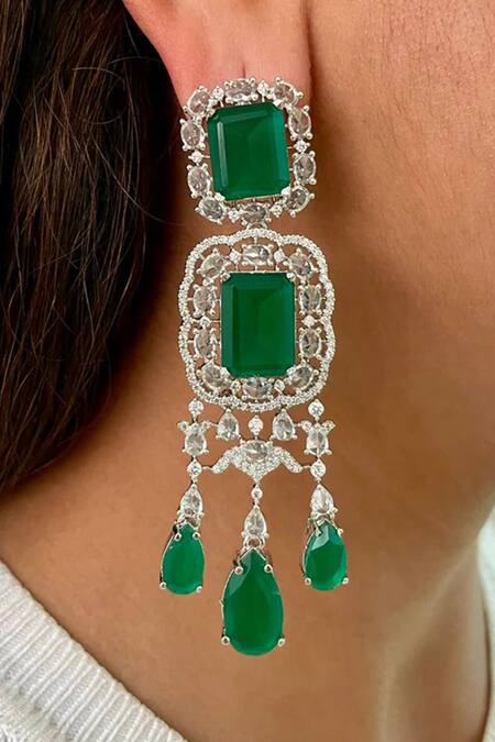 PRERTO_Green Smocking, Diamonds Dream Catcher Emerald Necklace Set_Online_at_Aza_Fashions