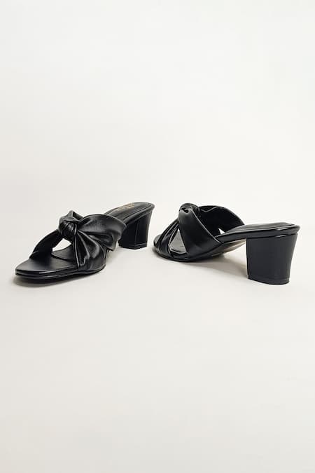 Buy The Alter Black Bows Knotted Block Heels Buy_The Alter_Black Bows Knotted Block Heels