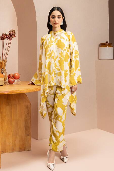 Shop Dohr India Green Crepe Bandeau Neck Floral Print Asymmetric Tunic With Straight Pant Online at Aza Fashions Shop_Dohr India_Green Crepe Bandeau Neck Floral Print Asymmetric Tunic With Straight Pant _Online_at_Aza_Fashions