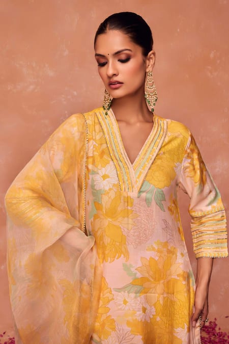 Dohr India Yellow Modal, Viscose, Cotton, Silk Juhi Floral Straight Kurta And Palazzo Set Online at Aza Fashions Dohr India_Yellow Modal, Viscose, Cotton, Silk Juhi Floral Straight Kurta And Palazzo Set _Online_at_Aza_Fashions