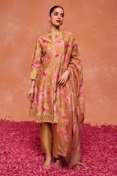 Dohr India Gulnaz Floral Embroidered A-Line Kurta & Pant Set 