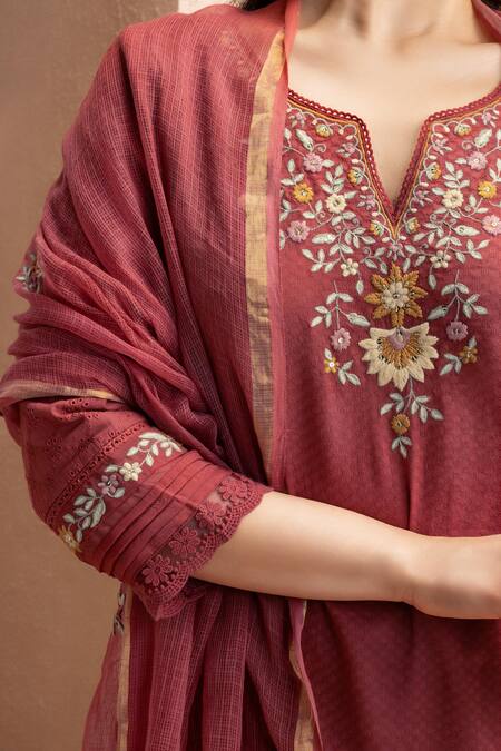 Dohr India Red Cotton, Kota Doria Lace, Sequins, Embroidery Split Straight Kurta Pant Set Online at Aza Fashions Dohr India_Red Cotton, Kota Doria Lace, Sequins, Embroidery Split Straight Kurta Pant Set _Online_at_Aza_Fashions