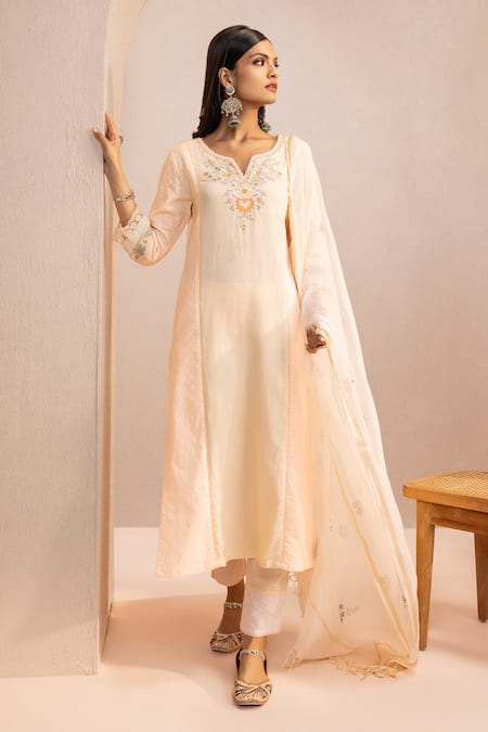 Dohr India Peach Kurta Schiffli And Dobby Embroidered Straight Pant Set 