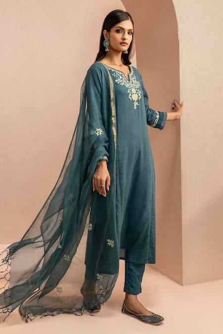 Dohr India Blue Kurta Schiffli And Dobby Embroidered Straight Pant Set 