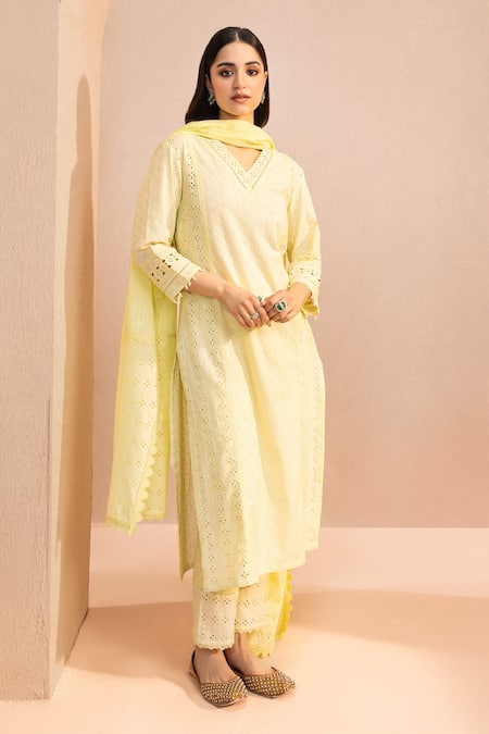 Dohr India Schiffli Solid Kurta Set 