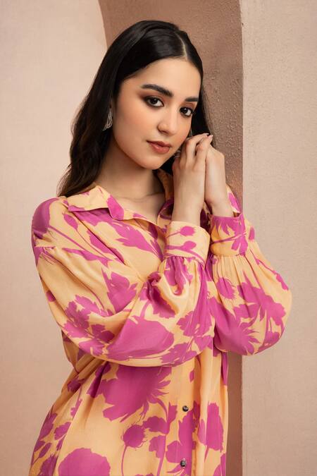 Dohr India Pink Viscose, Crepe Collared Floral Print Top With Pant Online at Aza Fashions Dohr India_Pink Viscose, Crepe Collared Floral Print Top With Pant _Online_at_Aza_Fashions