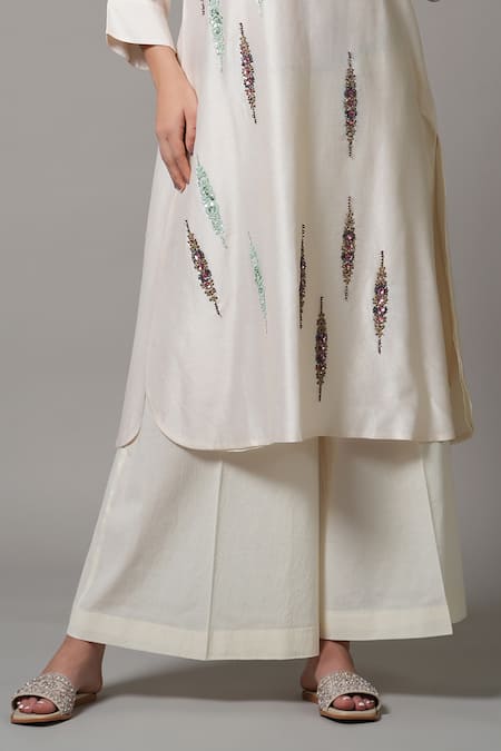 Joy Mitra Ivory Chanderi Sequins, Beads Mandarin Cluster Embroidered Kurta With Palazzo Online at Aza Fashions Joy Mitra_Ivory Chanderi Sequins, Beads Mandarin Cluster Embroidered Kurta With Palazzo _Online_at_Aza_Fashions