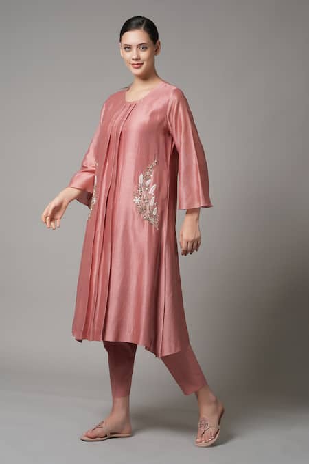 Buy_Joy Mitra_Coral Chanderi Embroidery Round Neck Pleated Kurta And Pant Set _Online_at_Aza_Fashions