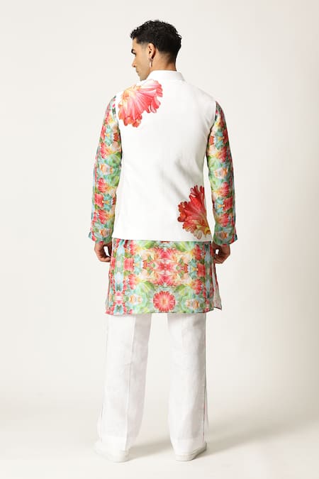 Paresh Lamba Signatures Floral Applique White Bundi 