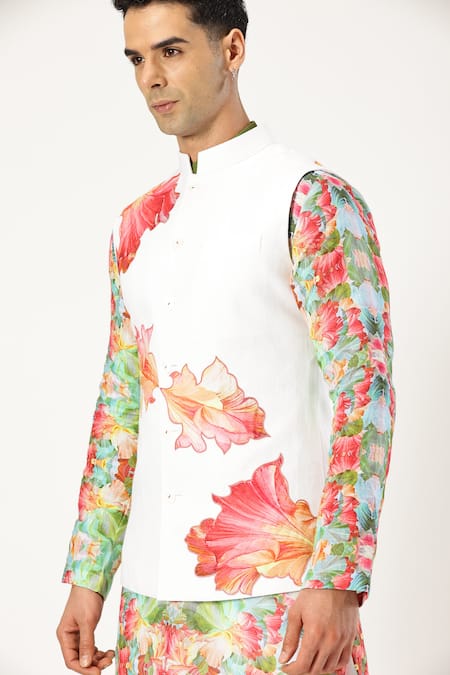 Paresh Lamba Signatures_White Linen Applique Floral Bundi _at_Aza_Fashions