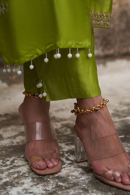 Pink City By Sarika_Green Silk, Chanderi, Gingham Embroidery, Tassels Kamal Ka Phool Kurta Set _Online_at_Aza_Fashions