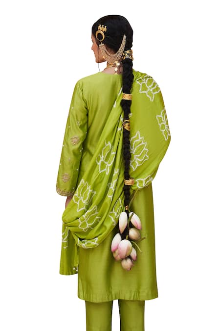Buy_Pink City By Sarika_Green Silk, Chanderi, Gingham Embroidery, Tassels Kamal Ka Phool Kurta Set _Online_at_Aza_Fashions