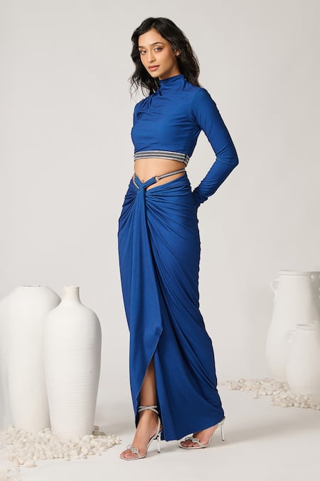 Buy_S&N By Shantnu Nikhil_Blue Polyester Embroidery Round Neck Geometric Print Crop Top _Online_at_Aza_Fashions