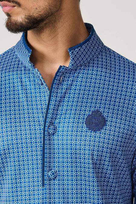 S&N By Shantnu Nikhil Blue Crepe, Jersey Embroidery Sartorial Print Short Kurta Online at Aza Fashions S&N By Shantnu Nikhil_Blue Crepe, Jersey Embroidery Sartorial Print Short Kurta_Online_at_Aza_Fashions