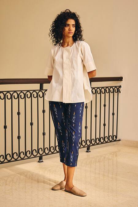 Buy_Kharakapas_Off White Poplin Solid Round Neck Komorebi Shirt _Online_at_Aza_Fashions