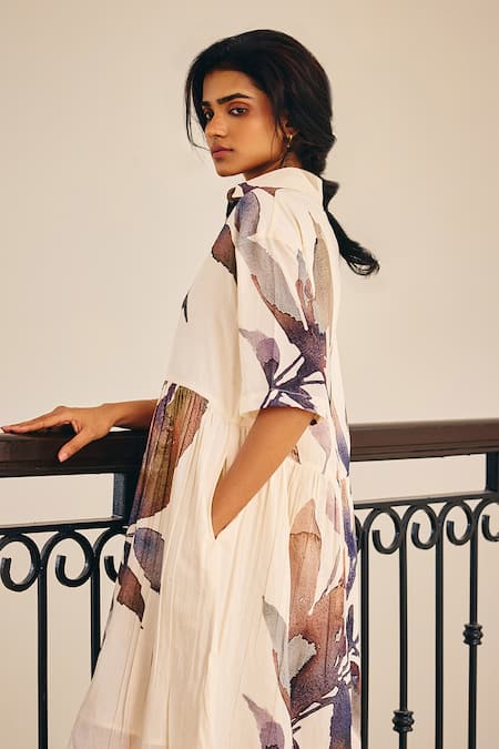 Kharakapas Off White Cotton Collared Scattered Thoughts Floral Print Dress at Aza Fashions Kharakapas_Off White Cotton Collared Scattered Thoughts Floral Print Dress _at_Aza_Fashions