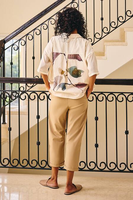 Shop_Kharakapas_Off White Cotton Mul Print Abstract Floral Shirt Collar The Softer Shell _at_Aza_Fashions