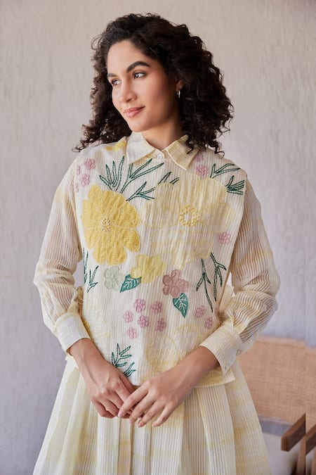Buy_Khamaj India_Yellow Chanderi, Cotton Embroidery Collared Dylan Dress _Online_at_Aza_Fashions