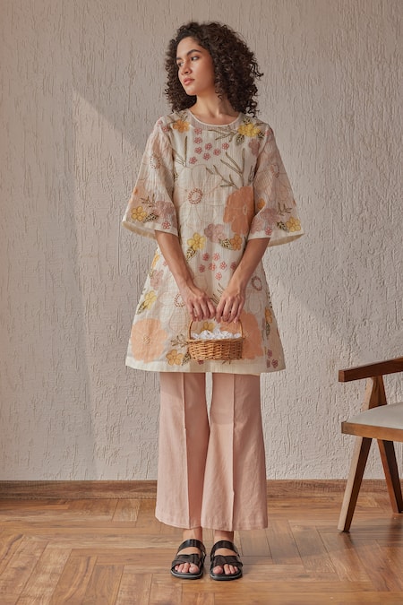 Buy_Khamaj India_Pink Inner Cotton Hand Embroidered Applique Round Merlin Kurta _Online_at_Aza_Fashions