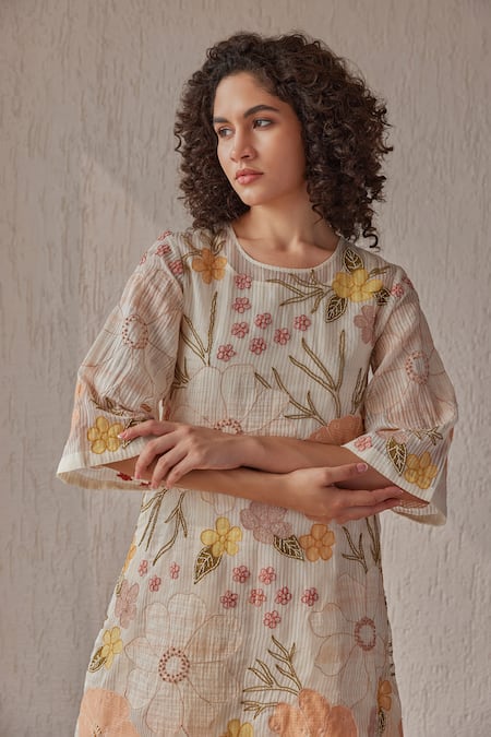 Shop_Khamaj India_Pink Inner Cotton Hand Embroidered Applique Round Merlin Kurta _Online_at_Aza_Fashions