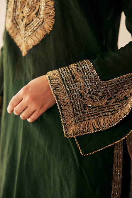 Buy_Rasasvada_Green Chanderi Embroidery Mandarin Collar Ivy Vine Kurta Pant Set 