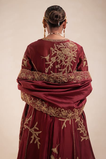 Shop_Rasasvada_Maroon Chanderi Embroidery, Sequins V-neck Flower Vine Kurta Pant Set _Online_at_Aza_Fashions
