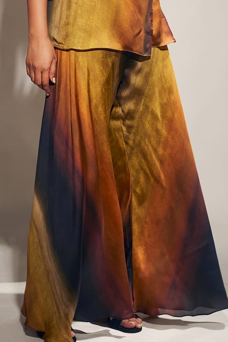 Buy_Whimsical By Shica_Yellow Organza, Satin V-neck Stroke Print Kimono With Pant _Online_at_Aza_Fashions