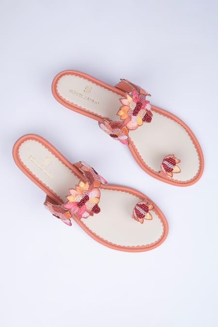 SCHON ZAPATO Floral Charm Embroidered Kolhapuri Heels 