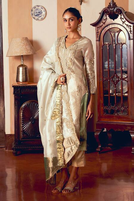 Buy Aditi Gupta Gold Jacquard, Silk Zari, Cut Work, Lace, Paisley Zardosi Kurta And Pant Set Online at Aza Fashions Buy_Aditi Gupta_Gold Jacquard, Silk Zari, Cut Work, Lace, Paisley Zardosi Kurta And Pant Set _Online_at_Aza_Fashions