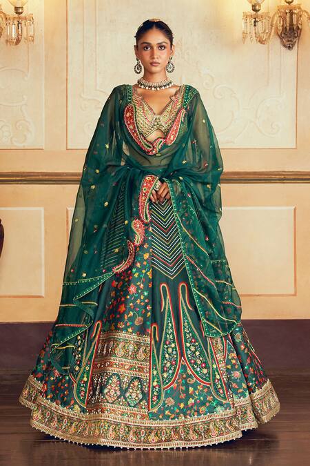 Buy_Aditi Gupta_Green Silk Organza, Jacquard Zari, Banarasi Floral Kalidar Bridal Lehenga Set _Online_at_Aza_Fashions