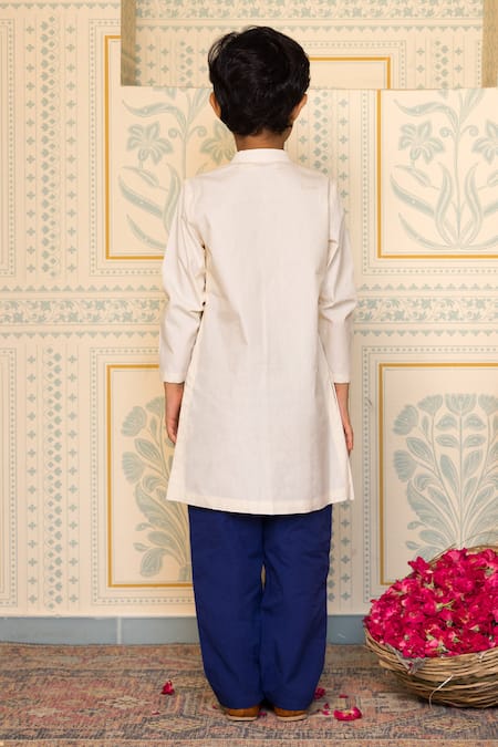 Mini Trails Thread Embroidered Front Kurta With Pant 