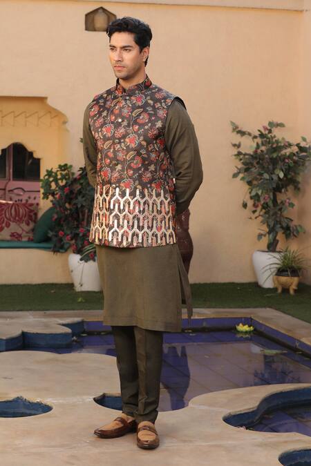 Buy_Design O Stitch_Green Silk Embroidery Floral Print Bundi Kurta Set For Kids
