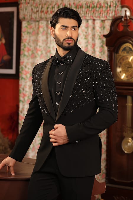 Design O Stitch Black Wool Cut Work Placement Embroidered Tuxedo Jacket With Pant Online at Aza Fashions Design O Stitch_Black Wool Cut Work Placement Embroidered Tuxedo Jacket With Pant _Online_at_Aza_Fashions