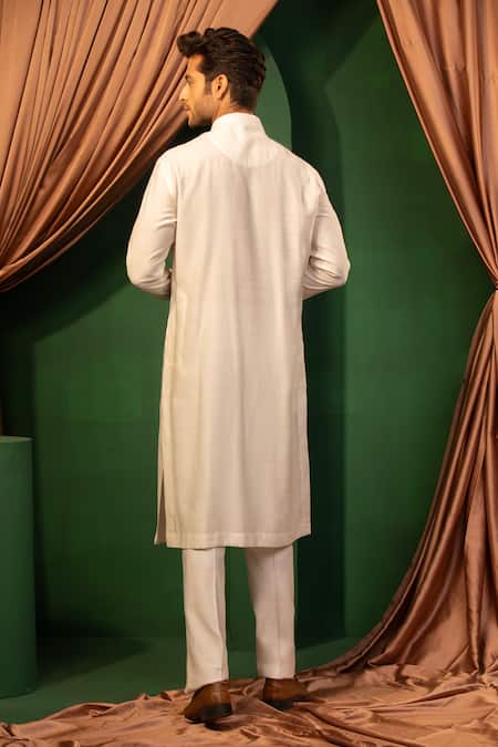 Design O Stitch White Linen Mirrors, Embroidery Kurta With Pant Online at Aza Fashions Design O Stitch_White Linen Mirrors, Embroidery Kurta With Pant _Online_at_Aza_Fashions